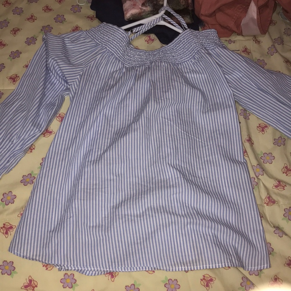 After shoulder striped shirt